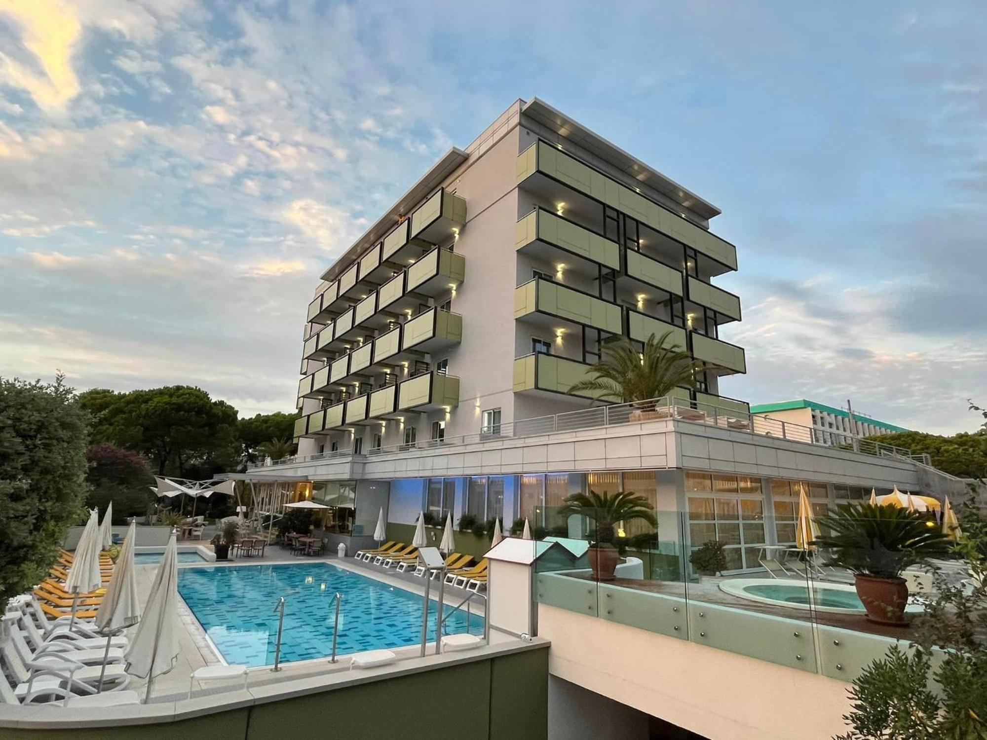 Hotel Eden Bibione Eksteriør billede