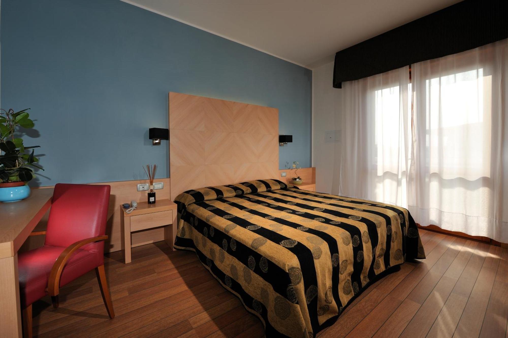 Hotel Eden Bibione Eksteriør billede